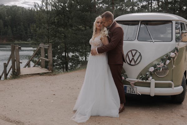 Urnes de mariage voyage : personnalisez votre symbole d'amour